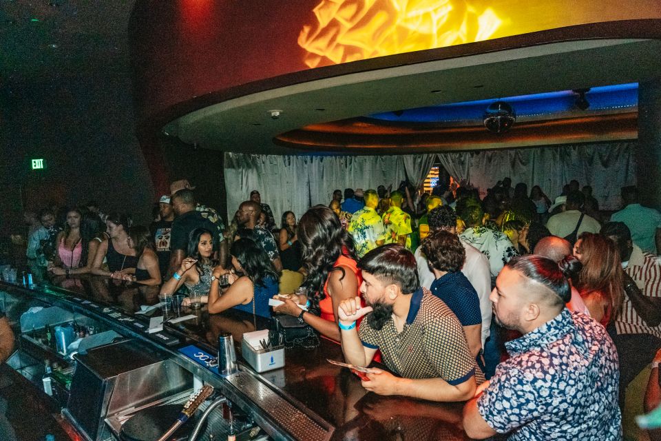 Las Vegas: Club Crawl and Party Bus with Free Drinks - Hosts, Check-Ins, and the Group Rule You Can’t Ignore