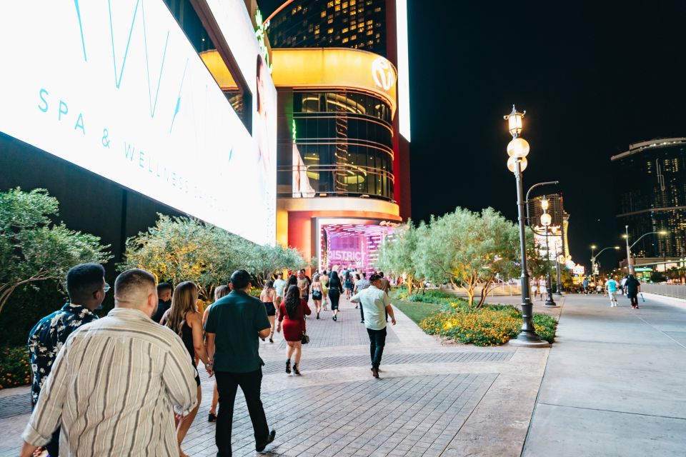 Las Vegas: Club Crawl and Party Bus with Free Drinks - Dress Code and What Nightclubs Will Actually Enforce
