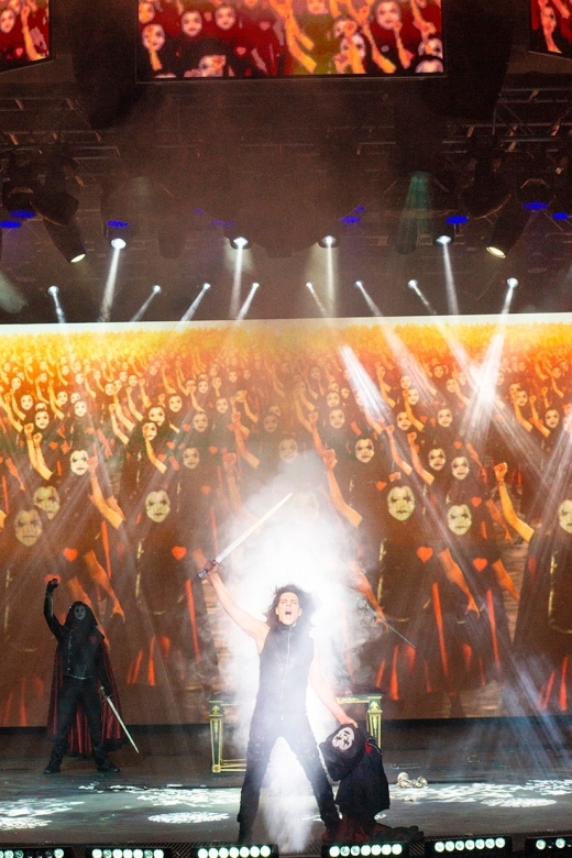 Las Vegas: Criss Angel MINDFREAK® Show at Planet Hollywood - A Simple Way to Plan Your Evening Around the Show