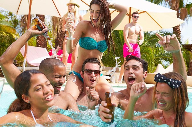 Las Vegas Day Club Crawl & Party Bus VIP Tour - How the host and skip-the-line access actually helps