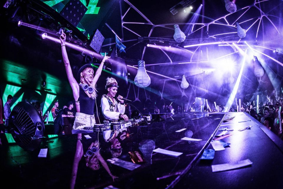 Las Vegas EDM Club Crawl - The Real-World Risk: Communication and the No-Show Concern