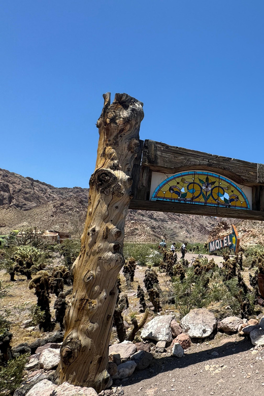 Las Vegas: El Dorado Canyon, Ghost Town and Gold Mine Tour - Small group size (14 max) and why it makes the tour easier