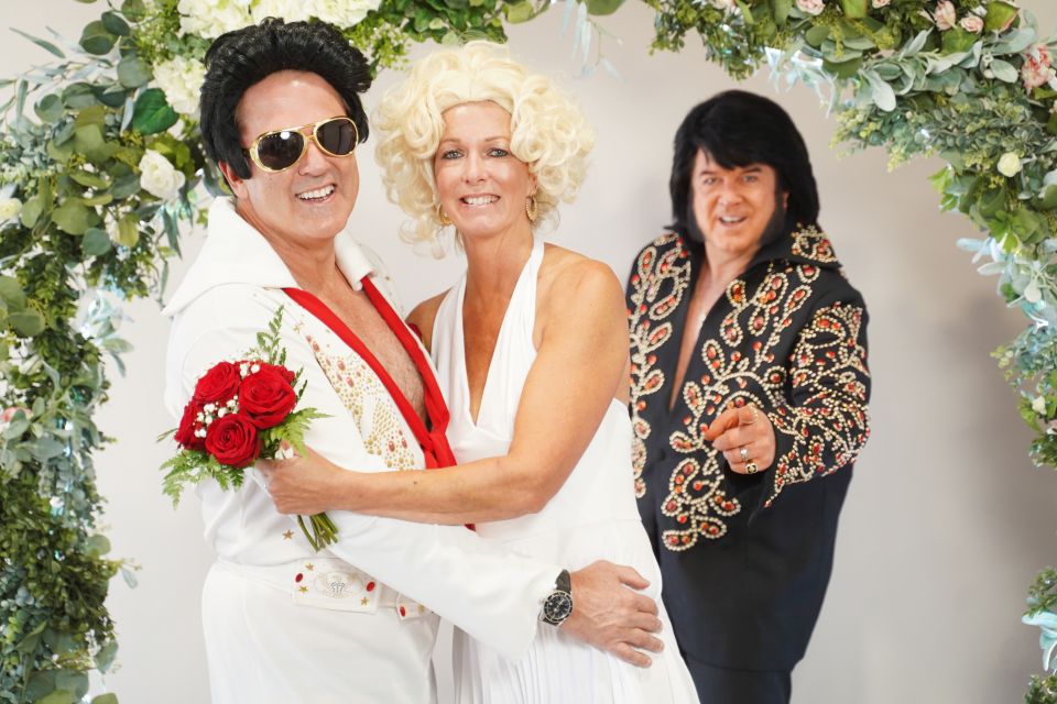 Las Vegas: Elvis Themed Wedding with Limousine - The Coordinator Moment: Ready for Photos and Vows