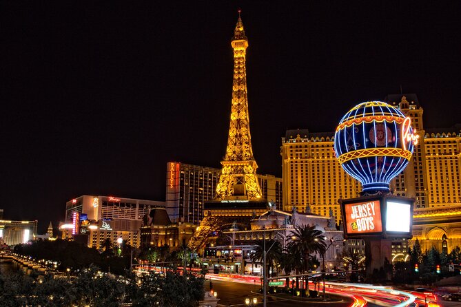 Las Vegas Explorer Pass: Top Things To Do including Hoover Dam - Getting your bearings fast with Big Bus (daytime + night)