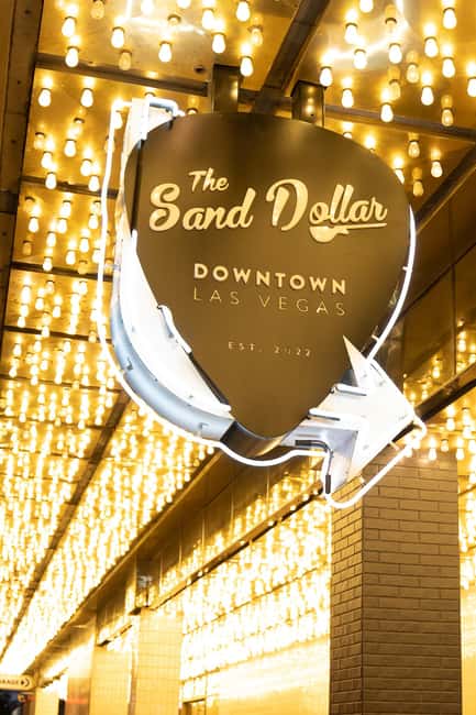 Las Vegas: Fremont Experience Guided Walking Tour & Drinks - Who should book this Fremont experience tour?