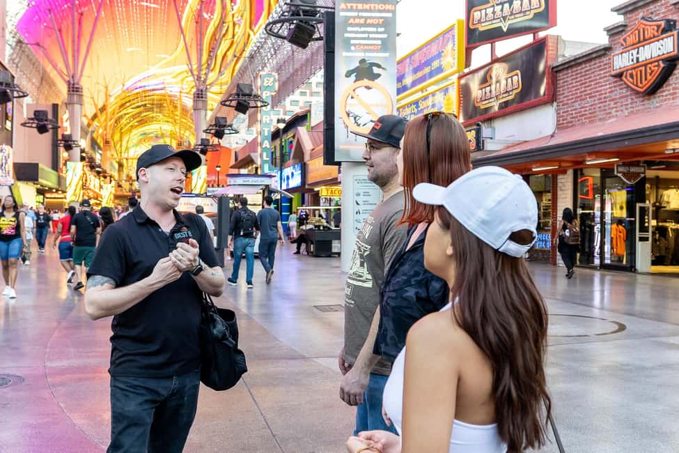 Las Vegas: Fremont Experience Guided Walking Tour & Drinks - Why a Fremont Street bar-walk works so well in Vegas