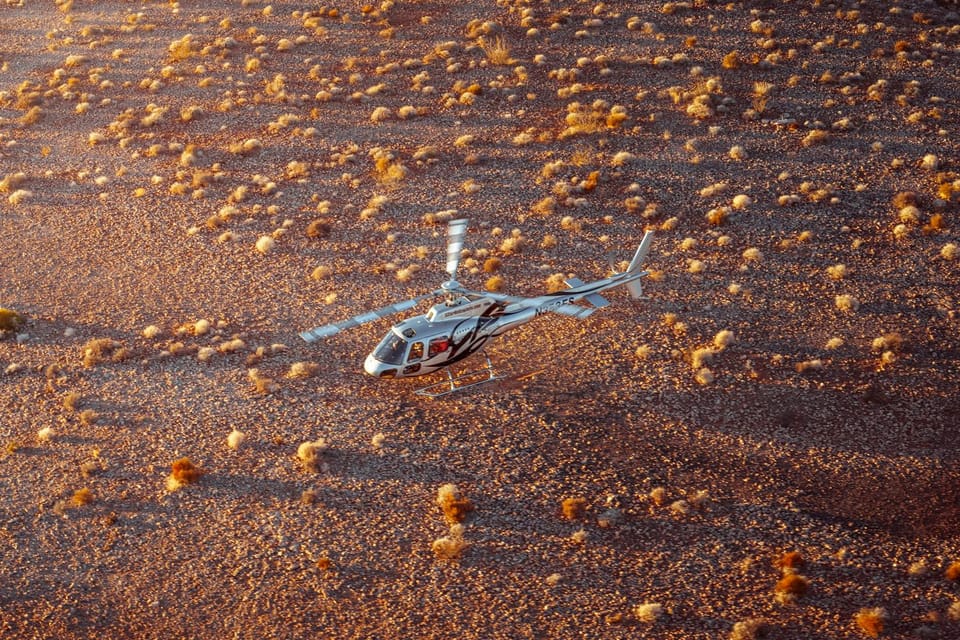 Las Vegas: Grand Canyon Heli Tour and Valley of Fire Landing - Group size, comfort, and the one drawback to plan around