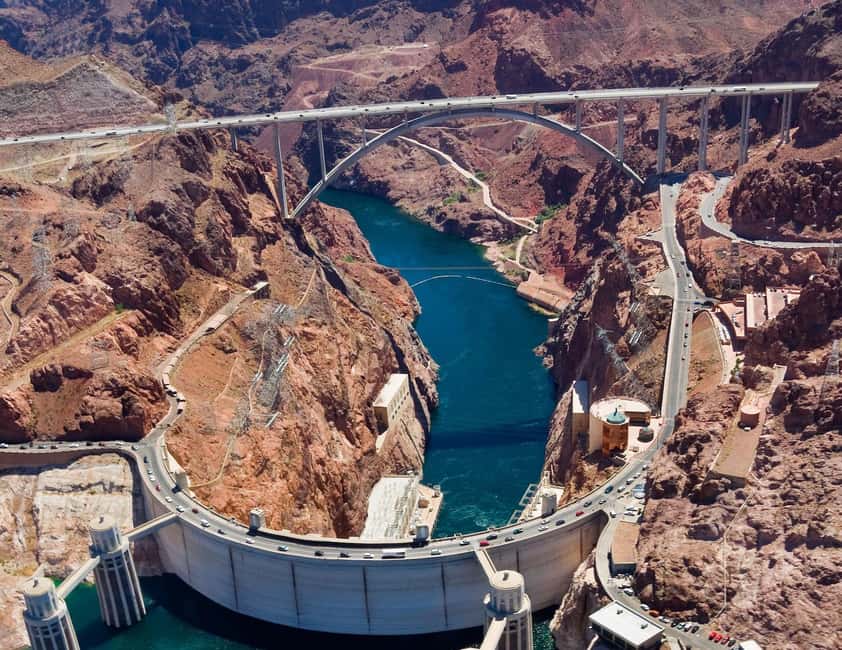 Las Vegas: Grand Canyon Helicopter Western Ranch Adventure - Mojave to Hoover Dam: The Helicopter Ride That Sets Expectations