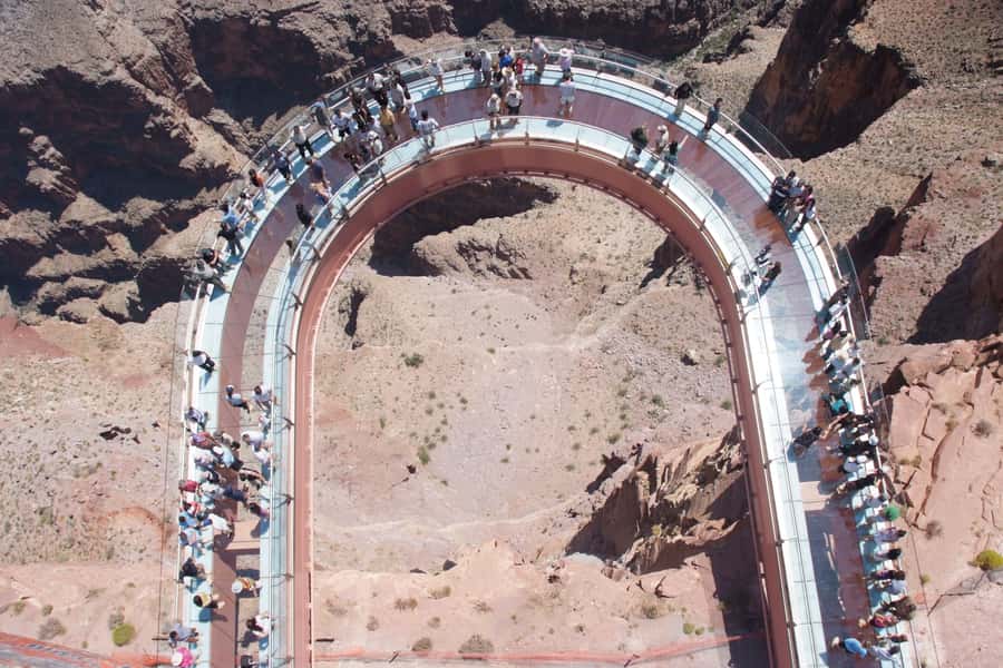 Las Vegas: Grand Canyon West Rim Tour with Helicopter Flight - Road Trip from Las Vegas: Joshua Trees and the Hoover Dam Photo Moment