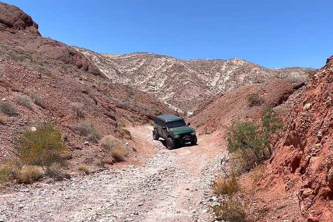 Las Vegas Guided Off-Road Adventure to Boathouse Cove - Your Bronco setup: comfort, tech, and safety net
