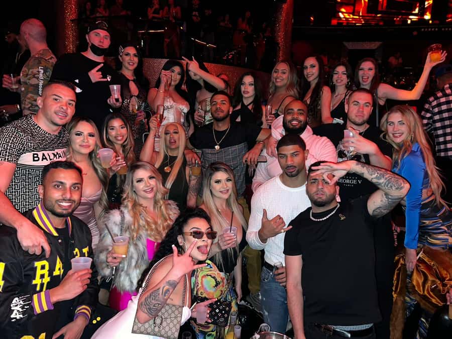 Las Vegas: Hip-Hop Club Tour with Party Bus Experience - What You’re Really Paying For: a 4-Hour Hip-Hop Night Package
