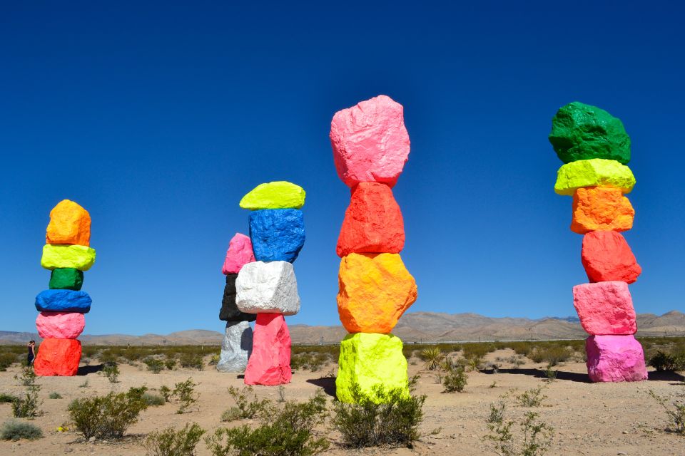 Las Vegas: Hoover Dam and Seven Magic Mountains Tour - Seven Magic Mountains in the Mojave: Desert Art With Real Photo Payoff