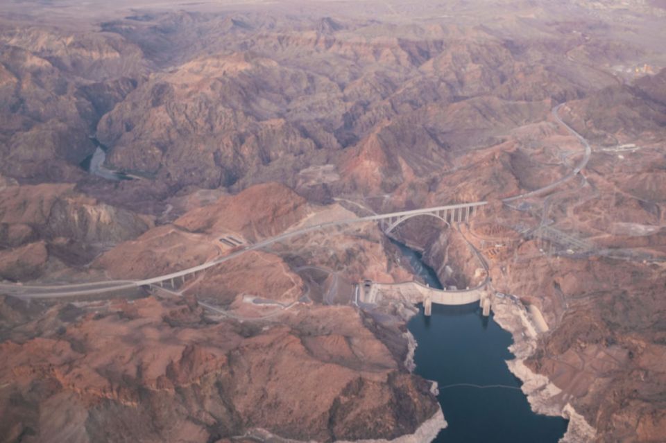 Las Vegas: Hoover Dam Experience with Power Plant Tour - Hoover Dam Topside: A Guided Walk That Puts the Scale in Context