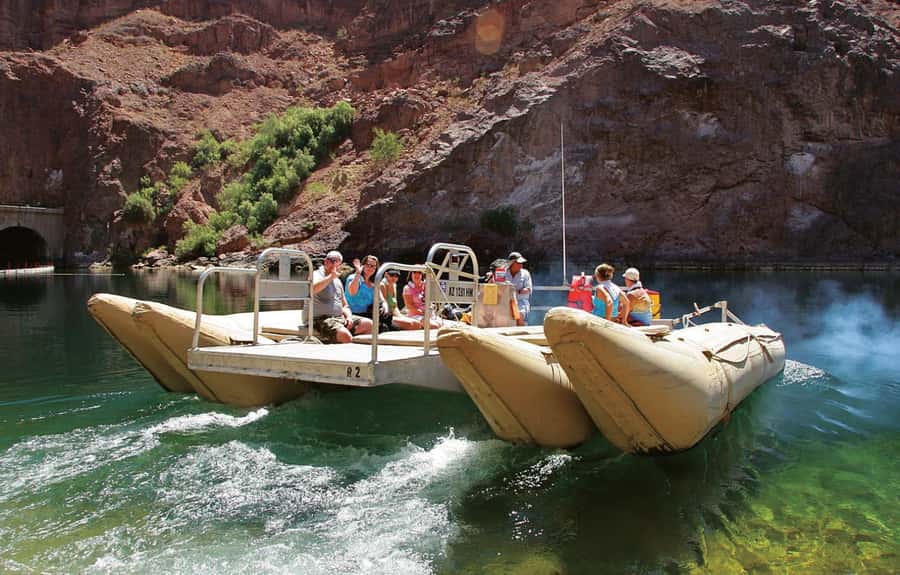 Las Vegas: Hoover Dam Tour and Rafting Adventure - Lunch and the viewpoint pause: where the schedule gives you breathing room