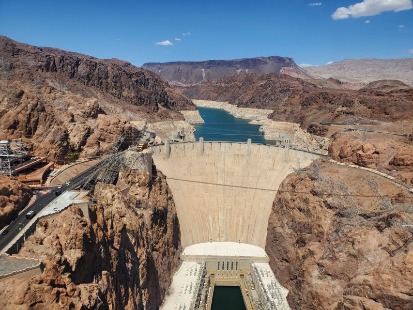 Las Vegas: Hoover Dam & Valley of Fire Day Trip with Brunch - Key highlights to focus on