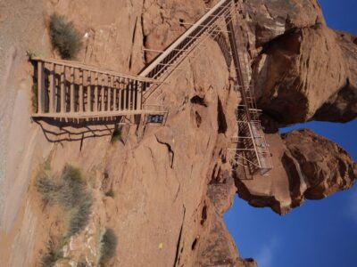 Las Vegas: Hoover Dam & Valley of Fire Day Trip with Brunch - Hoover Dam Stops: Museum, Bighorn Sheep, and the 900-Foot Bridge View