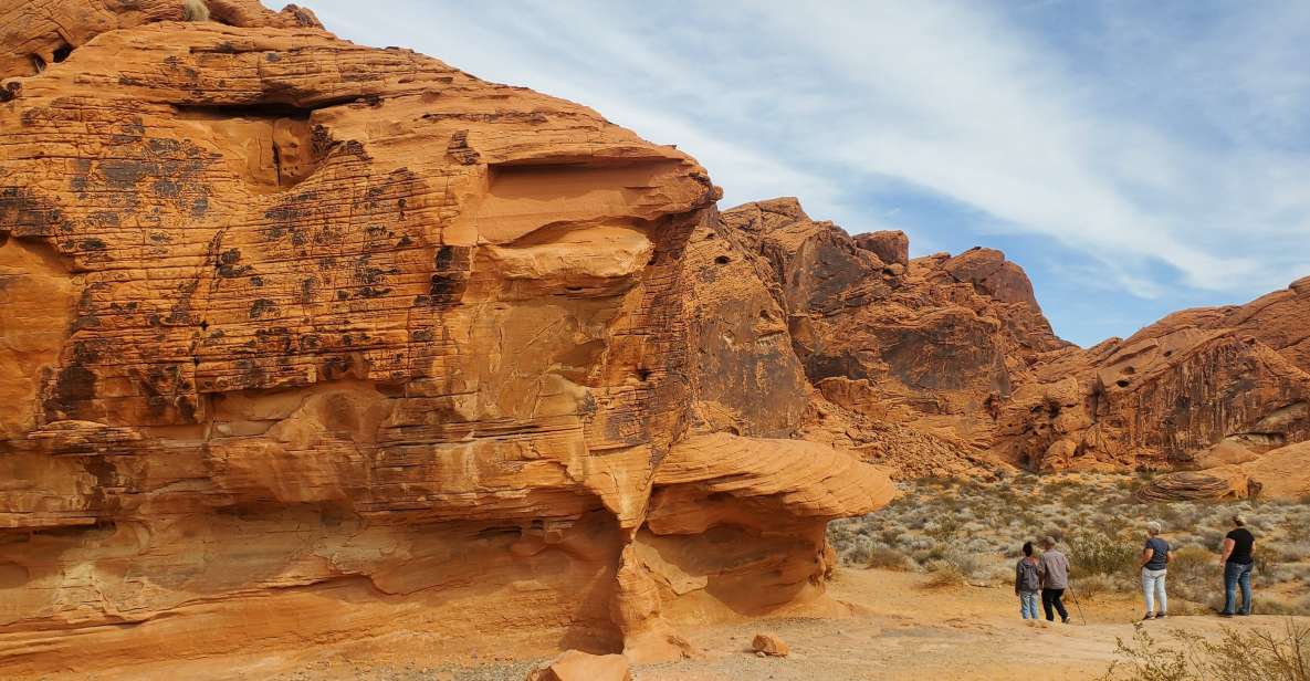 Las Vegas: Hoover Dam & Valley of Fire Day Trip with Brunch - Valley of Fire State Park: Elephant Rock, Atlatl Rock Petroglyphs, and the Beehives