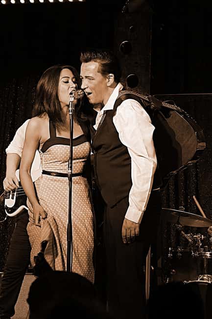 Las Vegas: Johnny Cash Tribute Show - Set Moments You Should Expect: Familiar Hits, Real Emotion