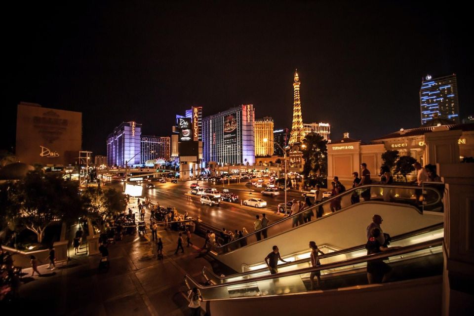 Las Vegas: Las Vegas Strip Night Tour en Español - A 210-Minute Night Sampler of the Strip and Downtown