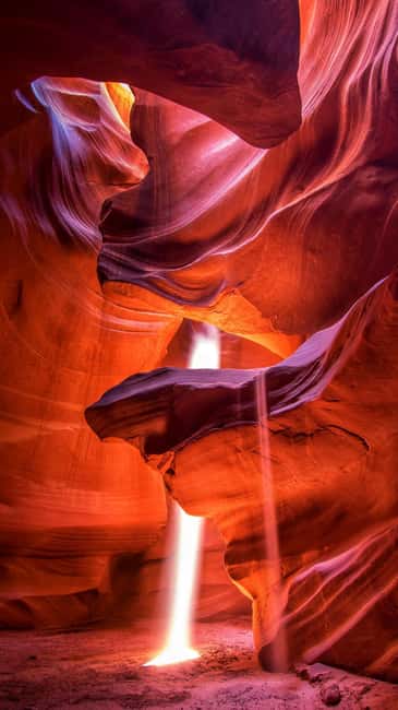 Las Vegas: Lower Antelope Canyon & Horseshoe Bend 1-Day Tour - What You See Between the Icons: Lake Powell and Virgin River Gorge Pass-By