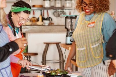 Las Vegas Mexican Salsa Cooking Experience with Celebrity Chef - Four salsa methods: raw, roasted, boiled, fried (how they change flavor)
