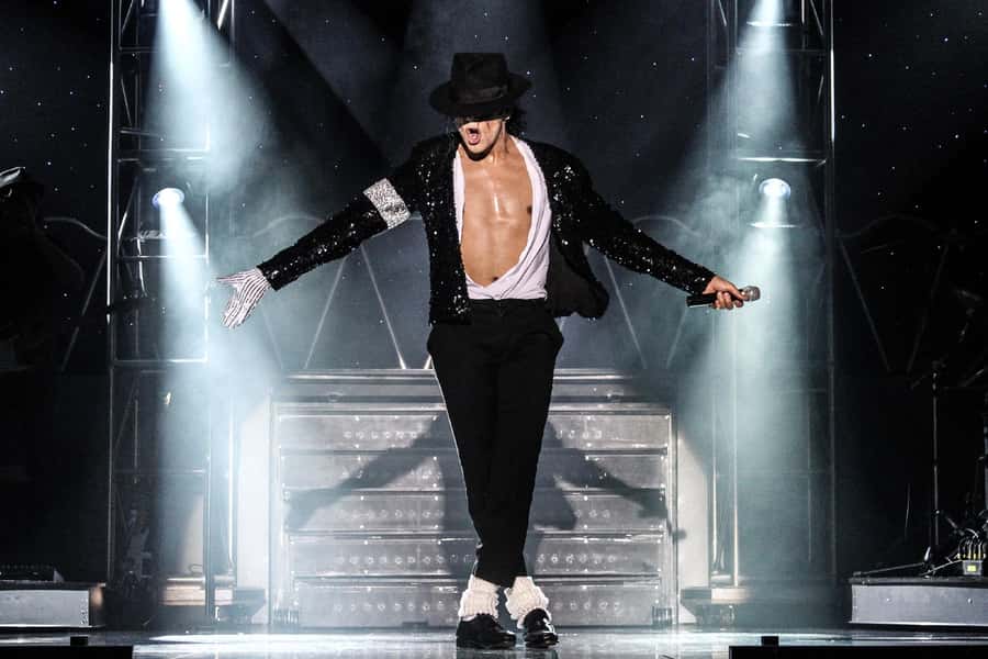 Las Vegas: MJ Live Show Tickets - The Show’s “Timeline”: When the Energy Peaks