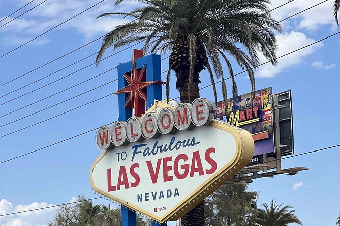 Las Vegas Neon and Secrets: Self-Guided Audio Tour - How the GPS audio keeps you moving (without losing the plot)