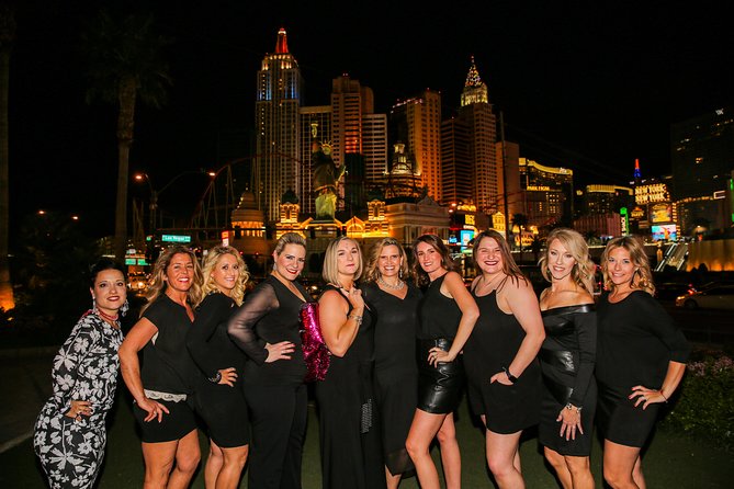 Las Vegas Photo Tour by Luxurious Vehicle - Price and What Makes It Good Value for Up to 10