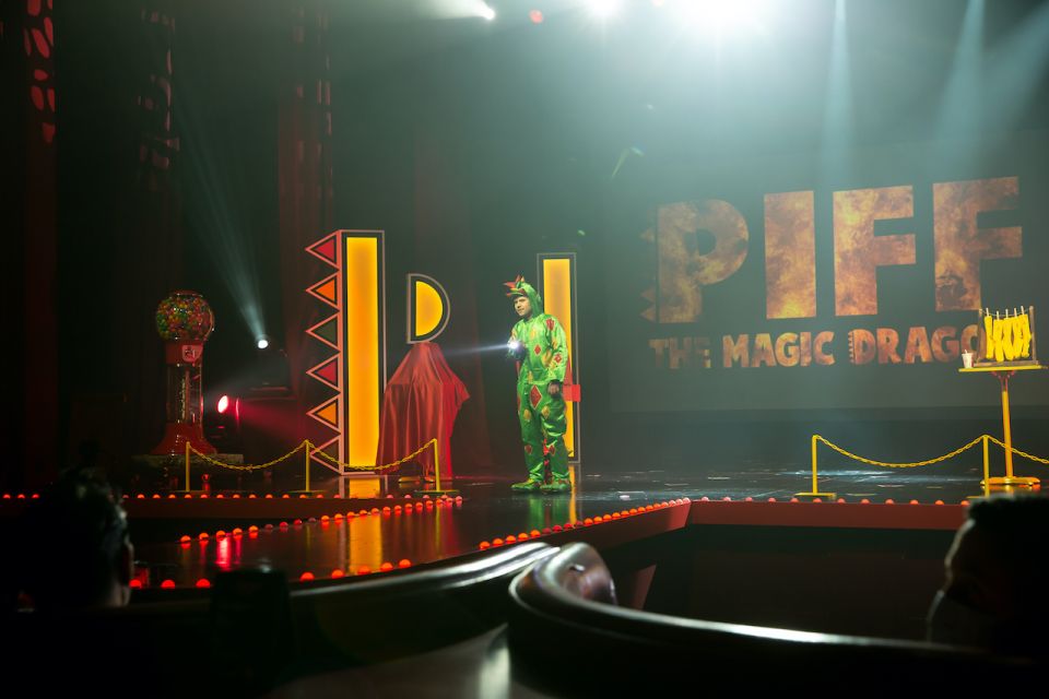 Las Vegas: Piff the Magic Dragon Show at the Flamingo - What You’re Getting (and What You’re Not)