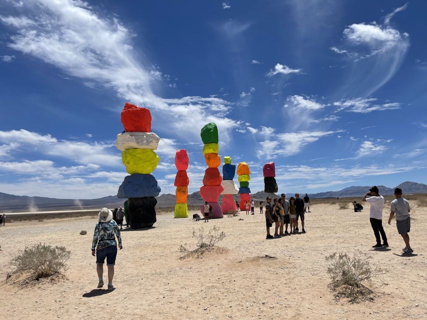 Las Vegas: Private 7 Magic Mountains and Vegas Sign Car Trip - Private, air-conditioned car: comfort that actually matters in the desert