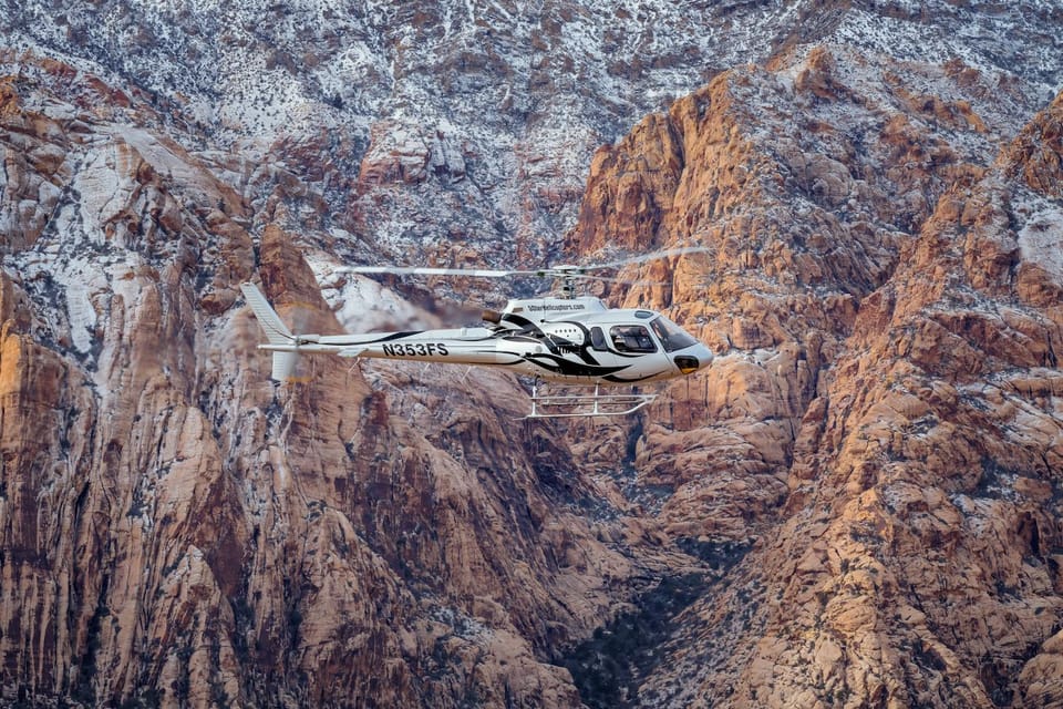Las Vegas: Red Rock Canyon and Vegas Strip Helicopter Tour - Small-group format: why limited seats can change the whole feel
