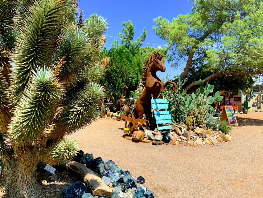 Las Vegas: Red Rock Canyon & Whimsical Cactus Joe's + Lunch - Cactus Joe’s at Blue Diamond: the fun, weird Vegas alternative