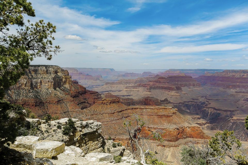 Las Vegas: Roundtrip Flight to Grand Canyon & Hummer Tour - South Rim With a Guide and an Open-Air Hummer