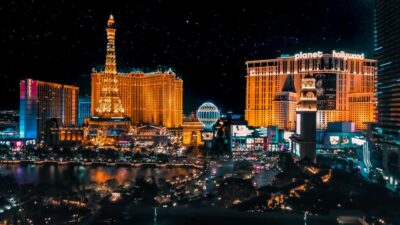 Las Vegas: Skip-the-Line VIP Nightclub Crawl - Where the night starts: meeting point, waiver, and getting grouped up