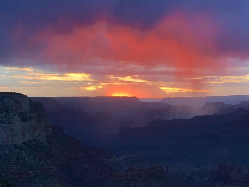 Las Vegas: Small-Group Grand Canyon South Rim Sunset Tour - Why the sunset stop at Yavapai Point matters