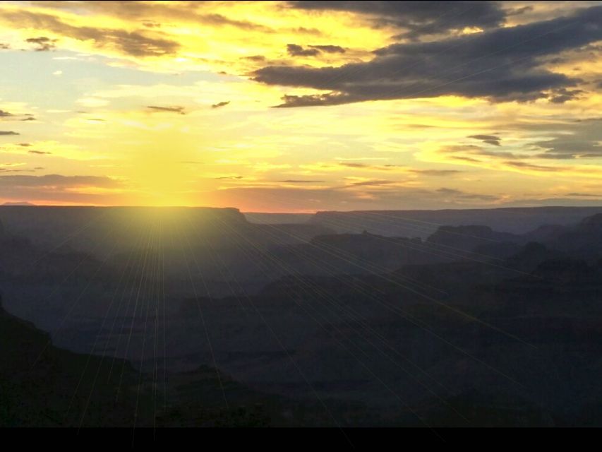 Las Vegas: Small-Group Grand Canyon South Rim Sunset Tour - The upper rim trail walk and what the narration adds