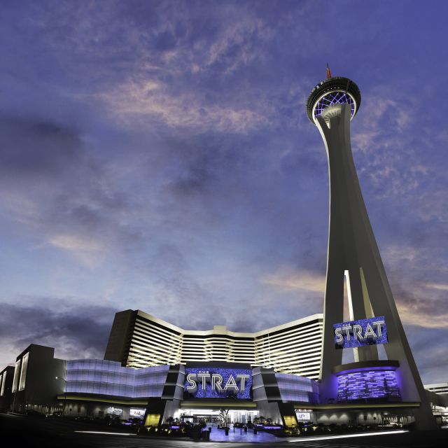 Las Vegas: STRAT SkyJump Ticket - Views Over the Strip: When the Adrenaline Slows Down