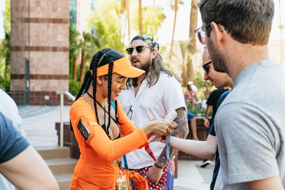 Las Vegas Strip: 3-Stop Pool Party Crawl with Party Bus - How the party bus crawl actually works on the Strip