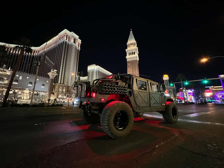 Las Vegas Strip Sightseeing Tour in a Military Hummer - Downtown Las Vegas and Fremont Street: The Best Portion for Walking Time