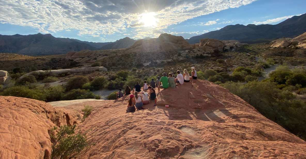 Las Vegas: Sunset Hike and Photography Tour Near Red Rock - How the pickup schedule locks in the best sunset light