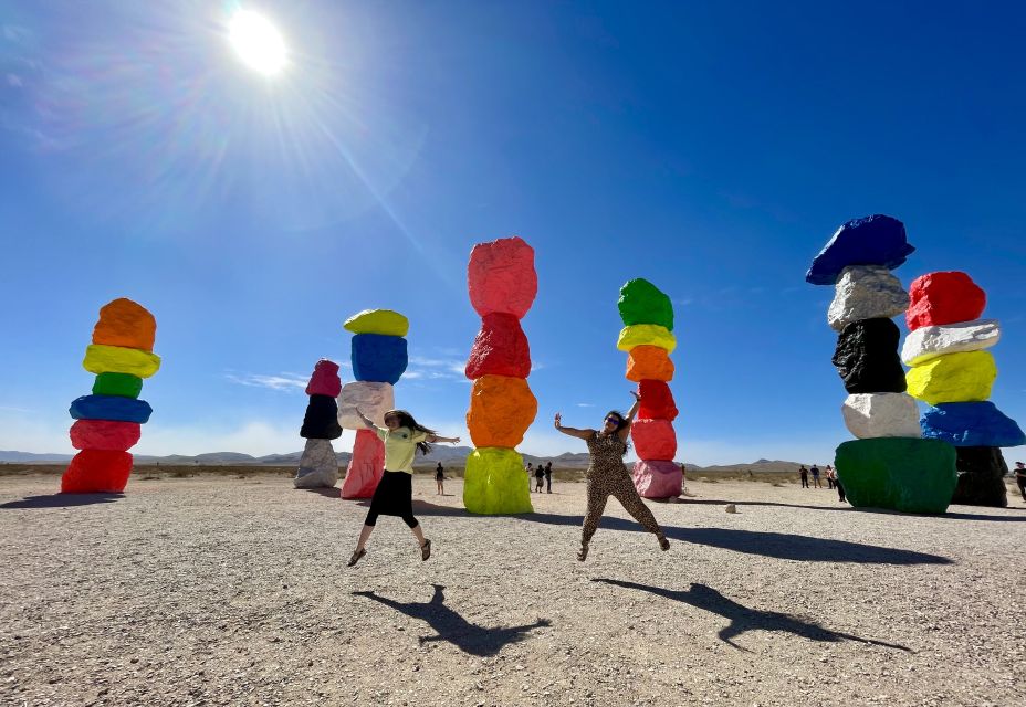 Las Vegas: Sunset Hike and Photography Tour Near Red Rock - The sunset show: what to expect in the sky and on your camera