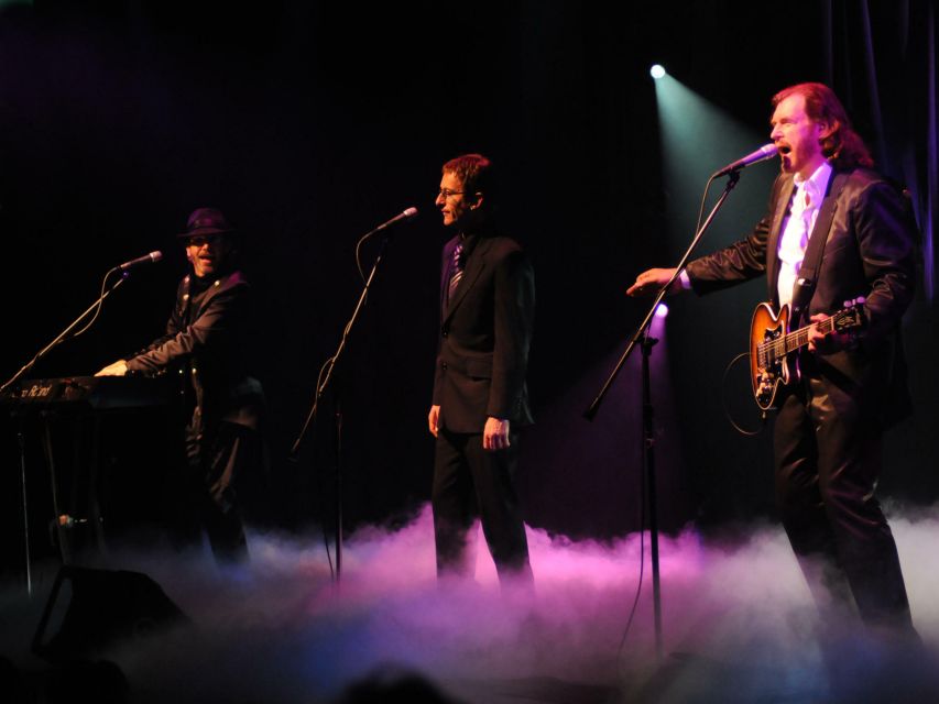 Las Vegas: The Australian Bee Gees at Excalibur Hotel - Finding Thunderland Showroom at Excalibur: The Easy Route