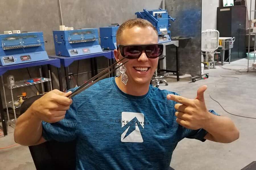 Las Vegas: Torch Glassblowing Class - LeFrancis Studios in 70 Minutes: The Class Flow That Keeps You Confident