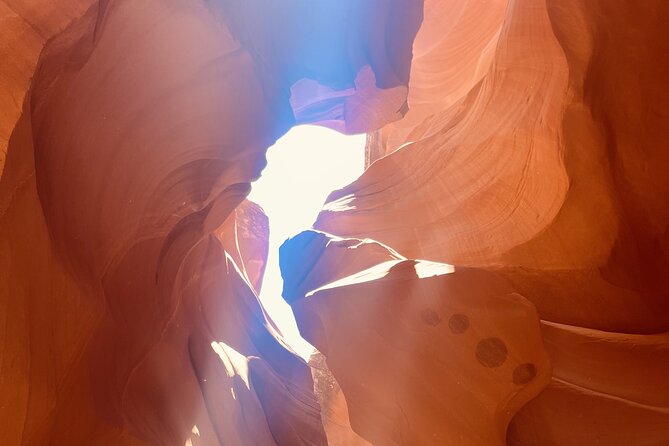 LAS VEGAS: Upper Antelope (PRIME TIME) Horseshoe Bend Lake Powell - Upper Antelope Canyon: Ts bighnln and the Light-Beam Timing