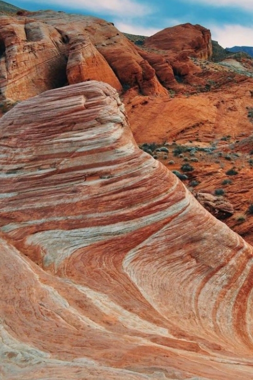 Las Vegas: Valley Of Fire State Park Tour - Photo Stops at Arches, Buttes, and Canyon Angles