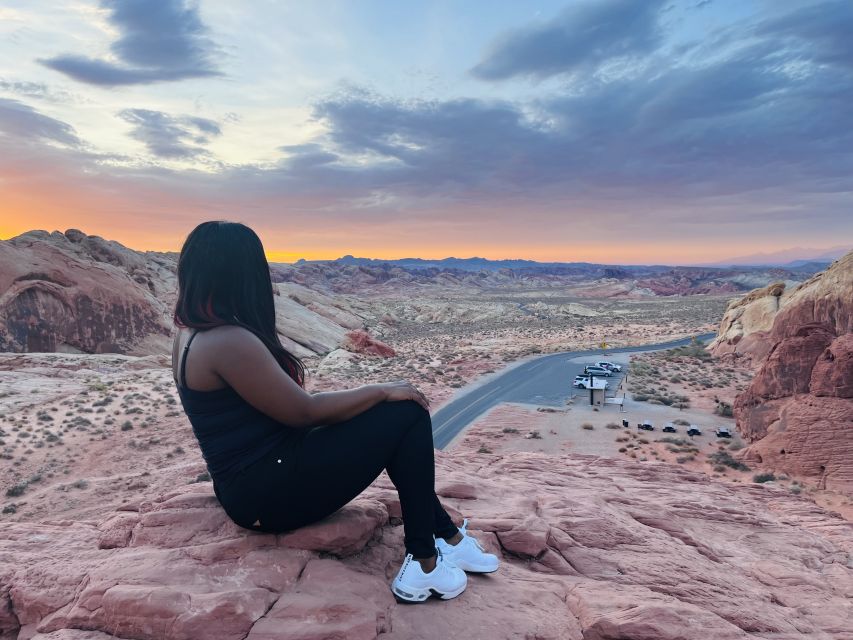 Las Vegas: Valley of Fire Sunset Tour with Hotel Transfers - Hotel Transfers and Vehicle Comfort on the Las Vegas Strip