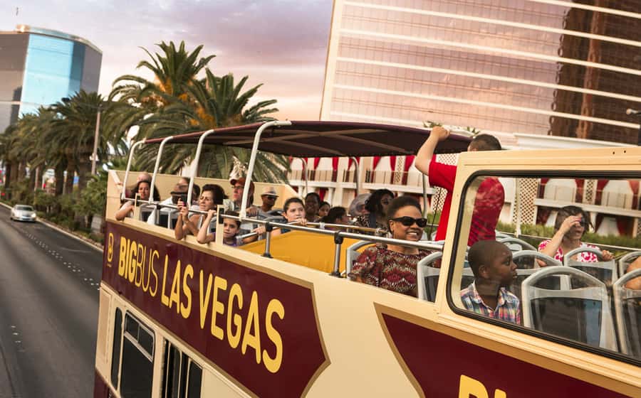 Las Vegas: Vegas After Dark Night Tour with Free Drink (21+) - Logistics and weather reality check (the stuff that actually matters)
