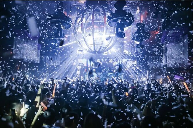 Las Vegas: VIP Club Crawl with Party Bus, Express Entry & Drinks - Meeting at the Palms: How the Night Starts