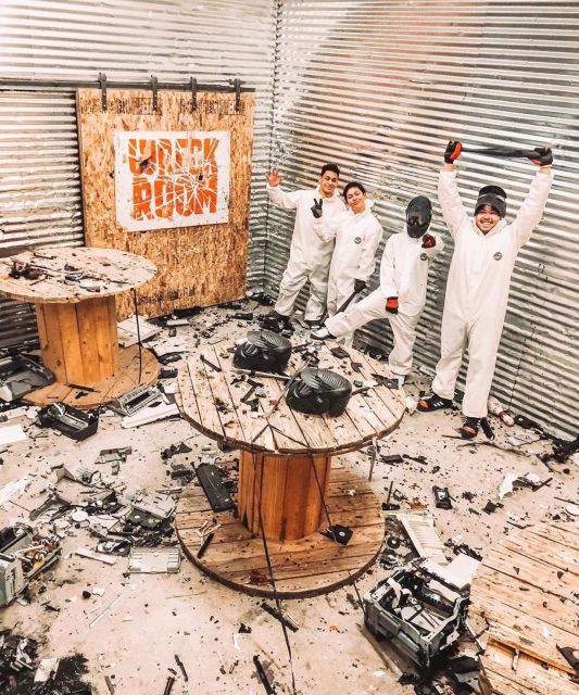 Las Vegas: Wreck Room Experience - Wreck Room in Las Vegas: What the 30 Minutes Really Feel Like