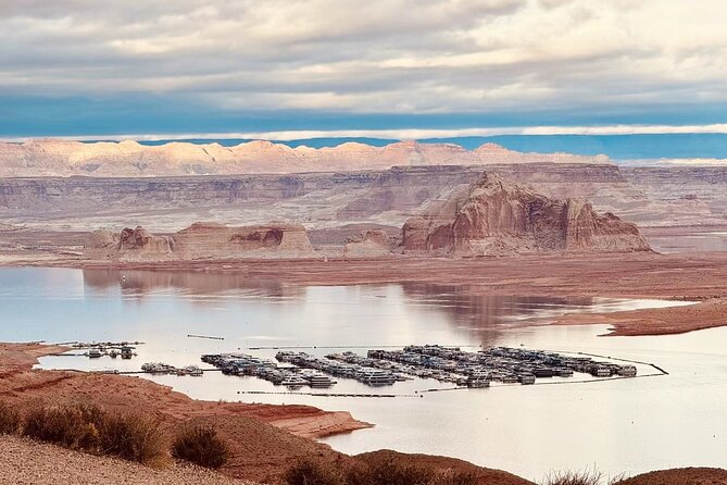 Las Vegas ：Antelope Canyon, Grand Canyon, Zion 2 Days Tour - Overnight in Flagstaff: A Real Pause Before the Next Canyon Day